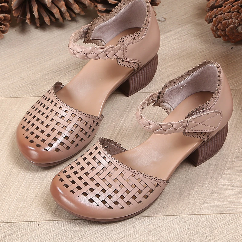 7811头层牛皮中跟包头女凉鞋软底中老年夏季妈妈鞋