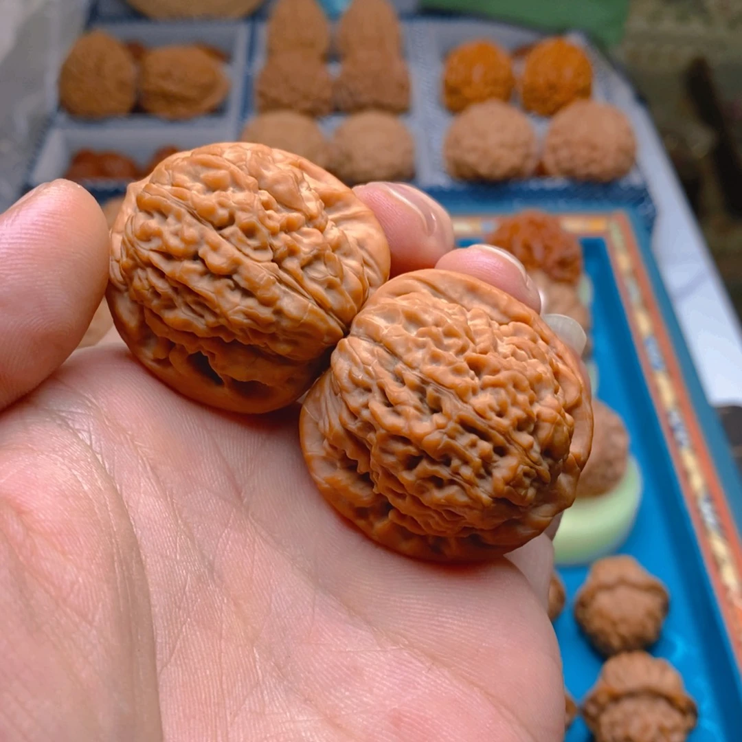 文玩核桃吊坠莲花37尺寸