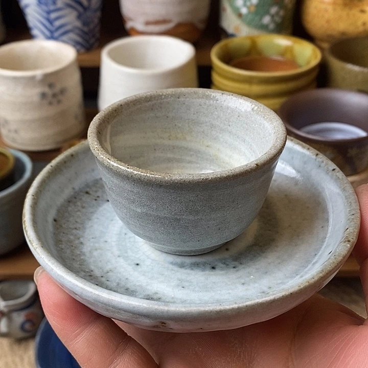 011 中古品默认微瑕满18包邮