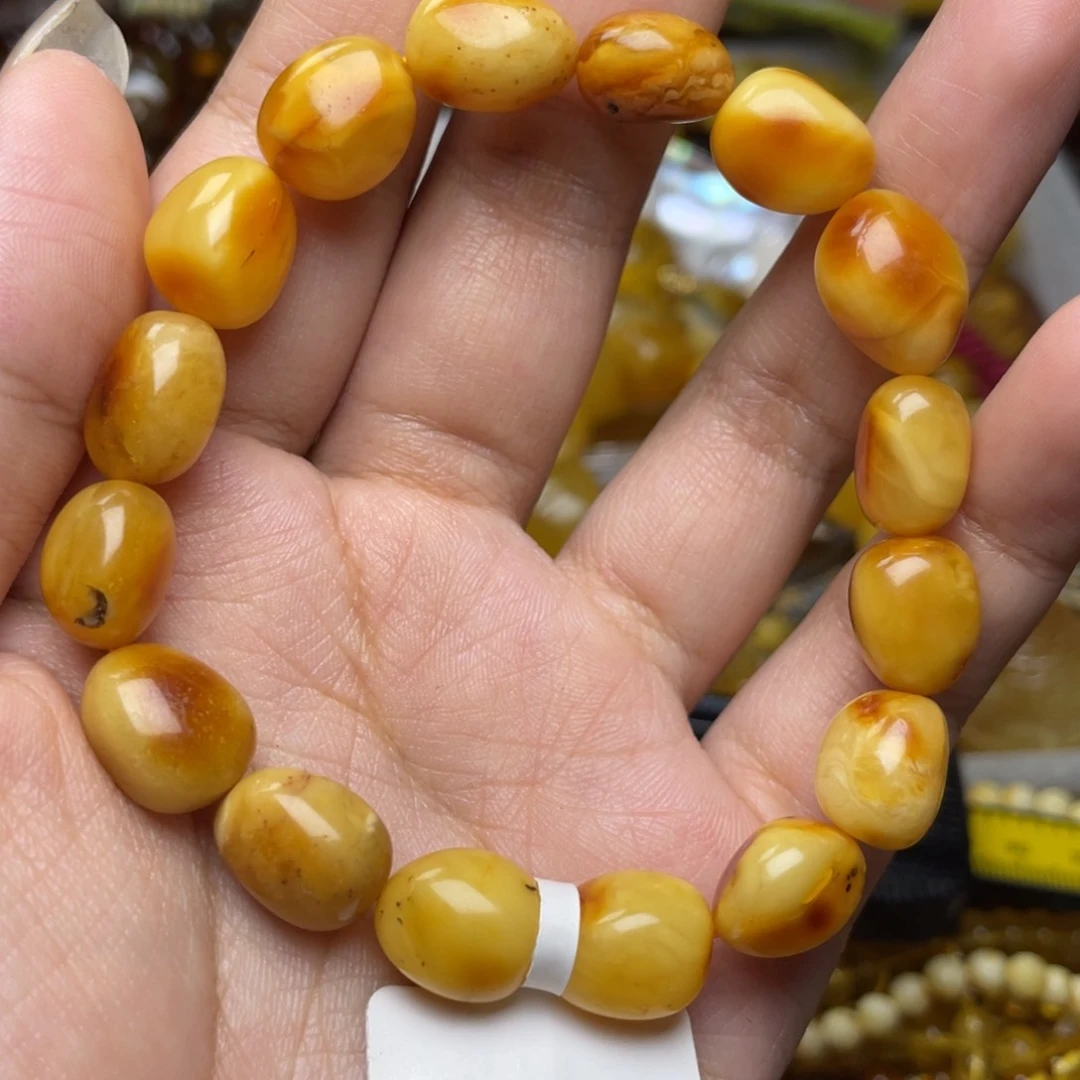 未镶嵌琥珀珠宝奇石
