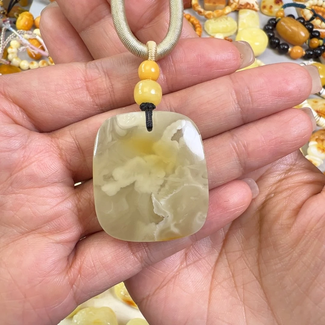 蜜蜡颈饰未镶嵌蜜蜡