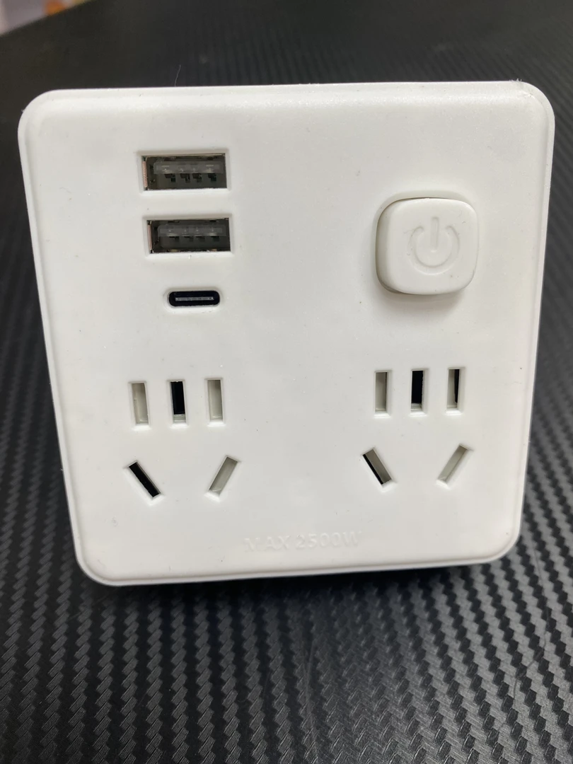 快充插座支持USB