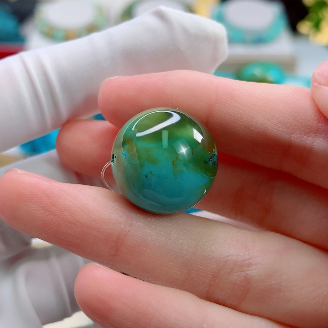 未镶嵌绿松石珠宝奇石