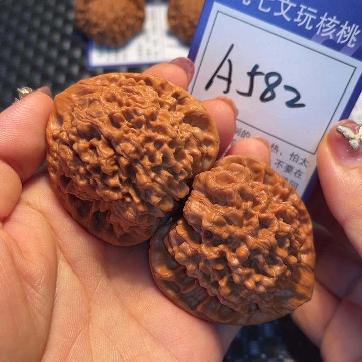 把件桃核48官帽A582