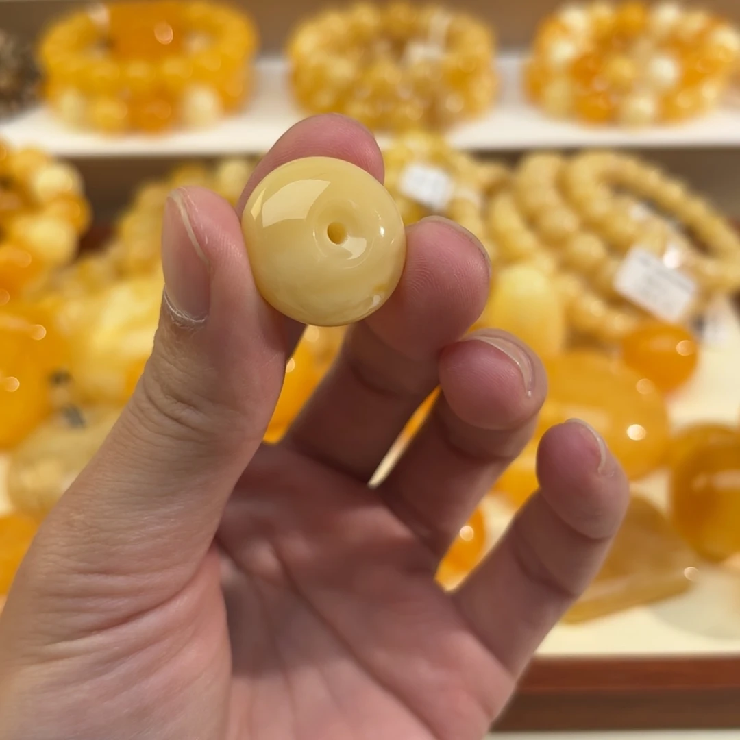 琥珀未镶嵌裸石琥珀蜜蜡