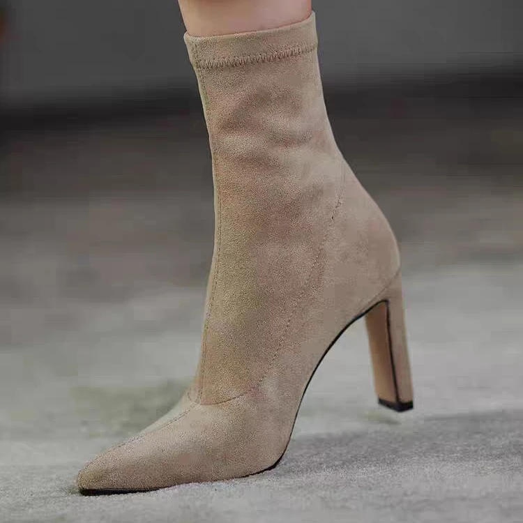 尖头高跟短靴女2025秋冬新款黑色绒面袜靴裸靴粗跟弹力瘦瘦靴子