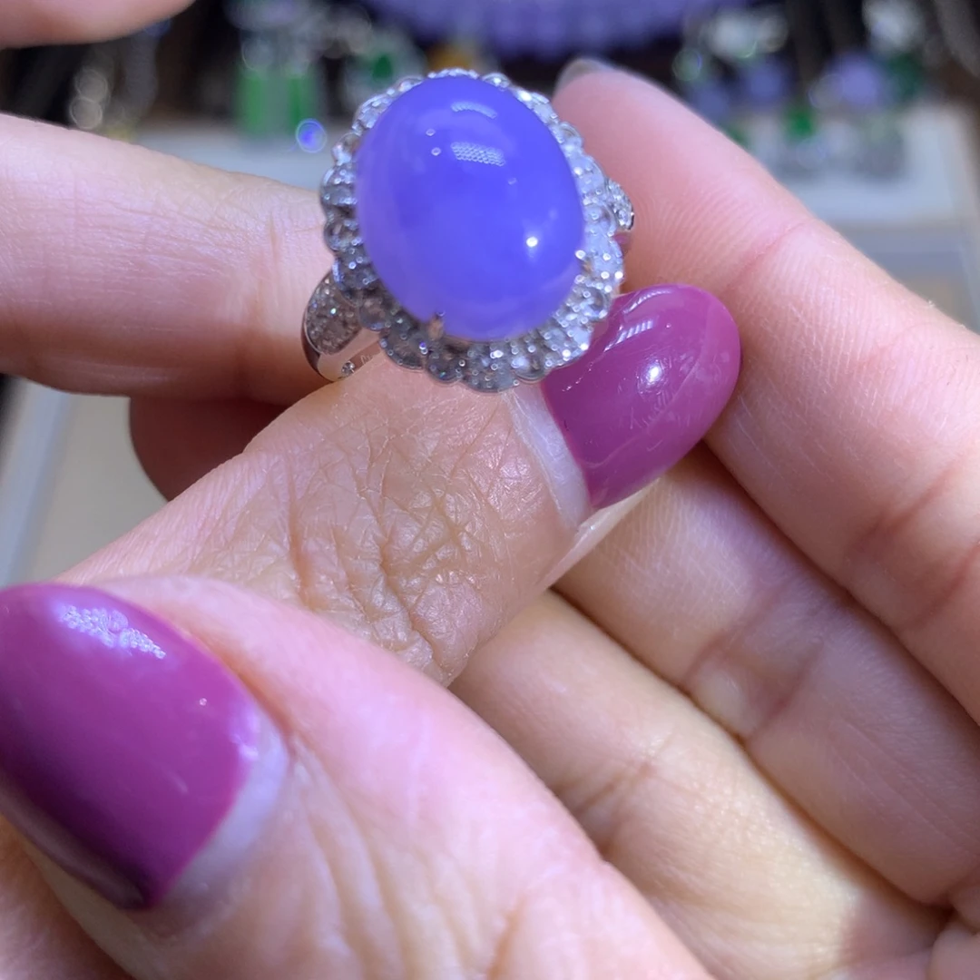 翡翠耳饰18K金镶嵌翡翠