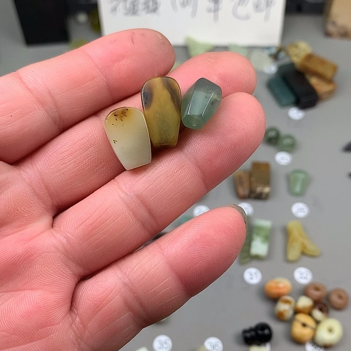 蛇纹石玉未镶嵌百搭款式