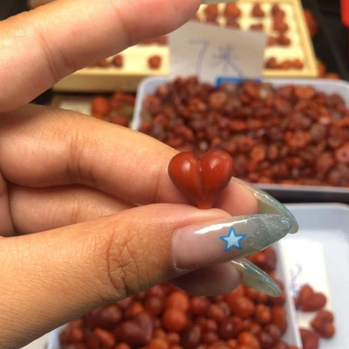 南红玛瑙未镶嵌吊坠(不含链)