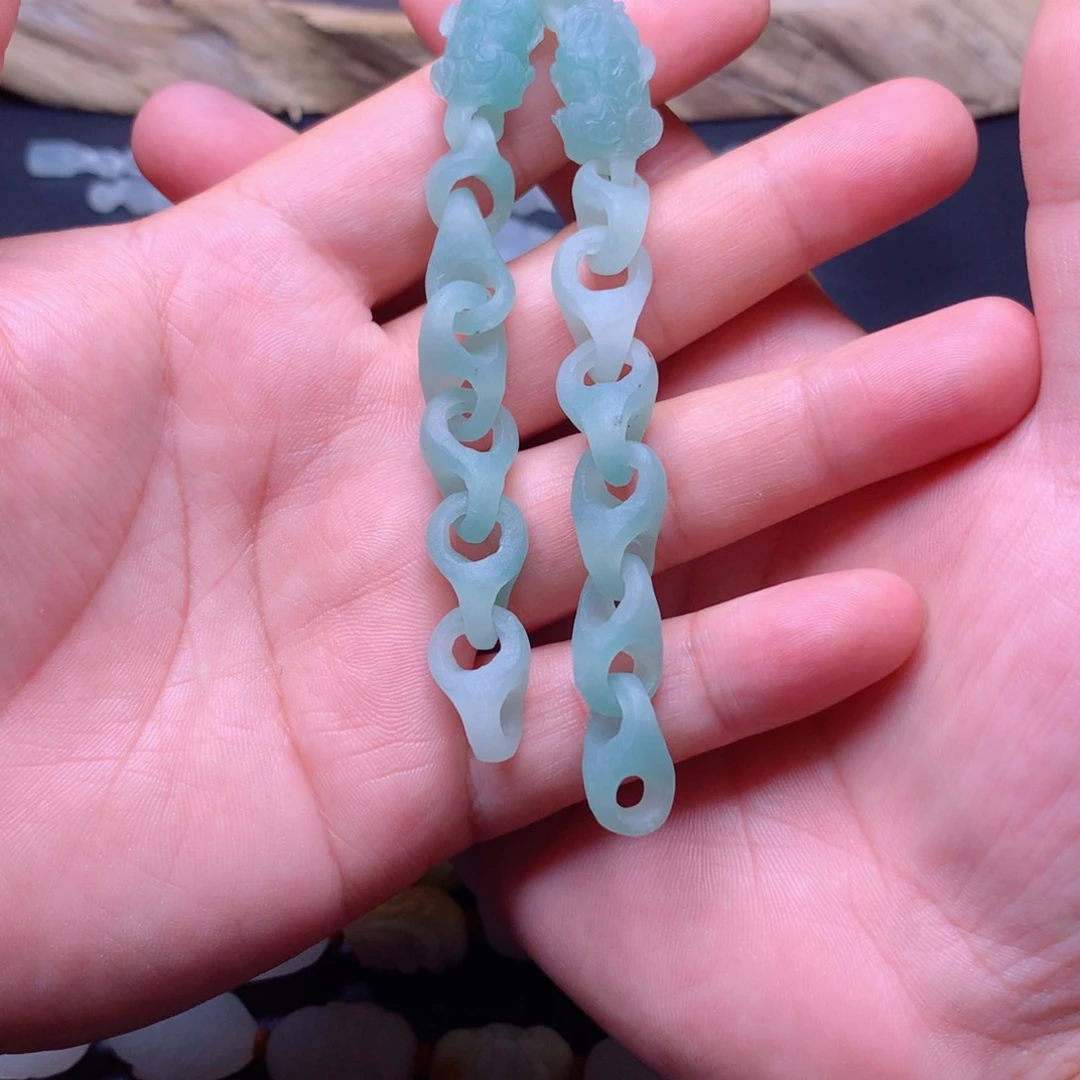 定制翡翠未镶嵌三*一手链