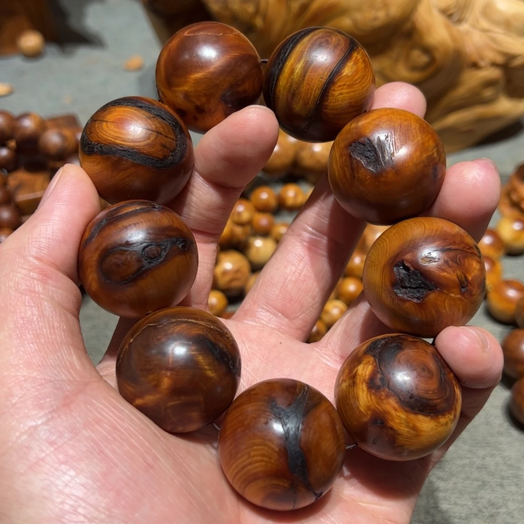 柏木（崖柏）北太行陈化崖柏微瑕