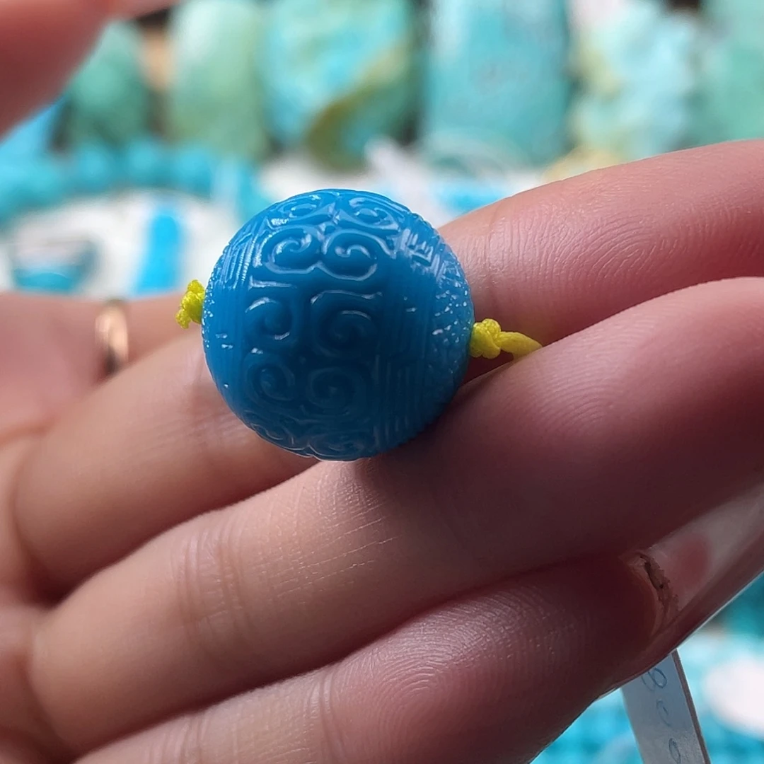 经***段绿松石未镶嵌其它