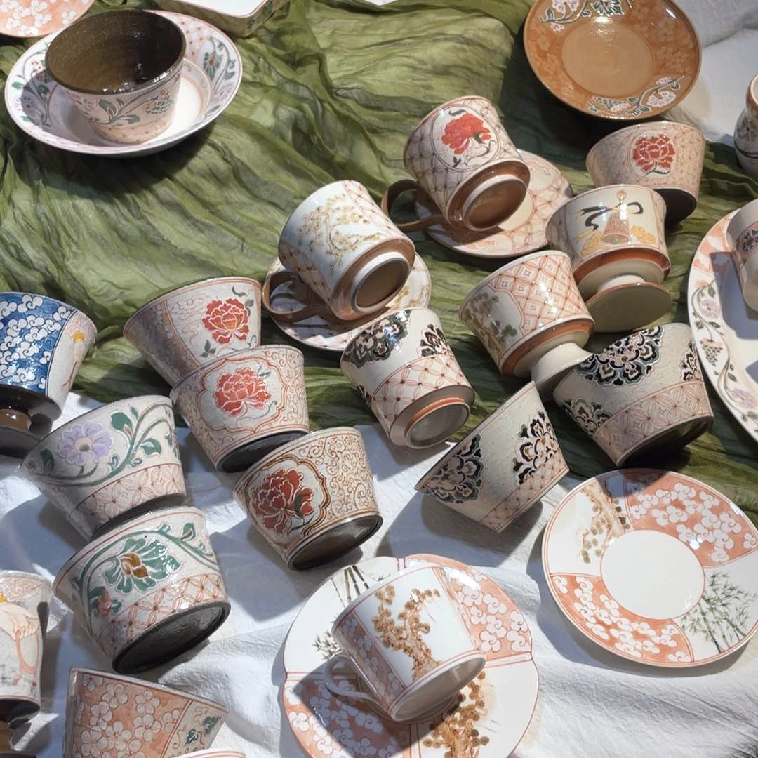 摆件景德镇手工陶瓷杯