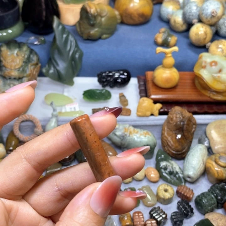 岫岩河磨玉（透闪石质玉）未镶嵌挂件