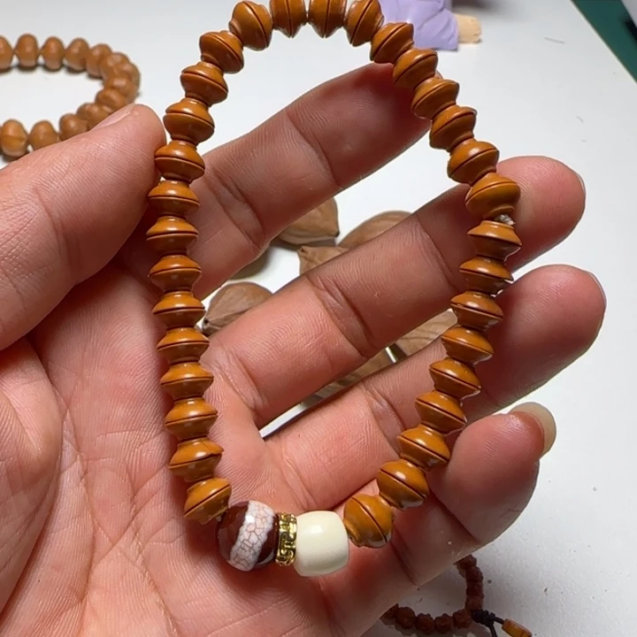 手串/手链橄榄核金饭碗