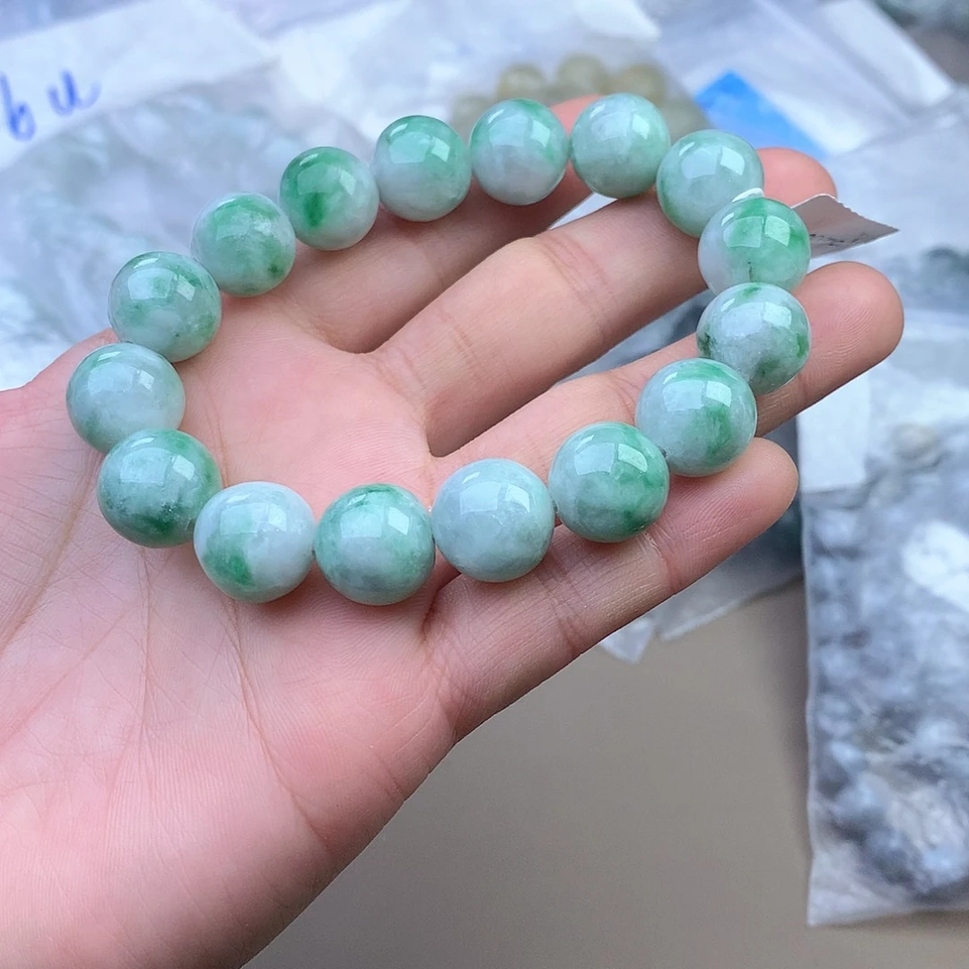 未镶嵌手串定制翡翠