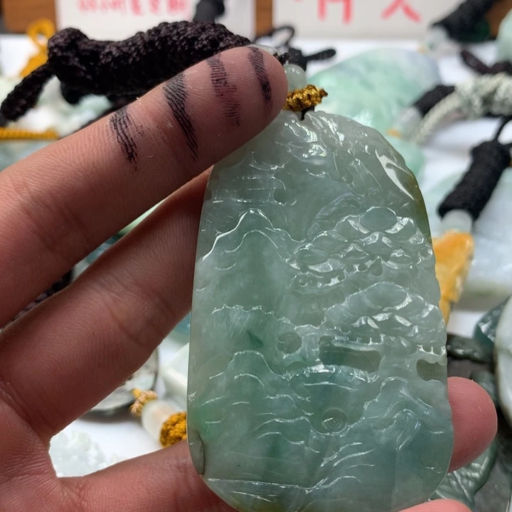 颈饰未镶嵌翡翠保真天然a货翡翠