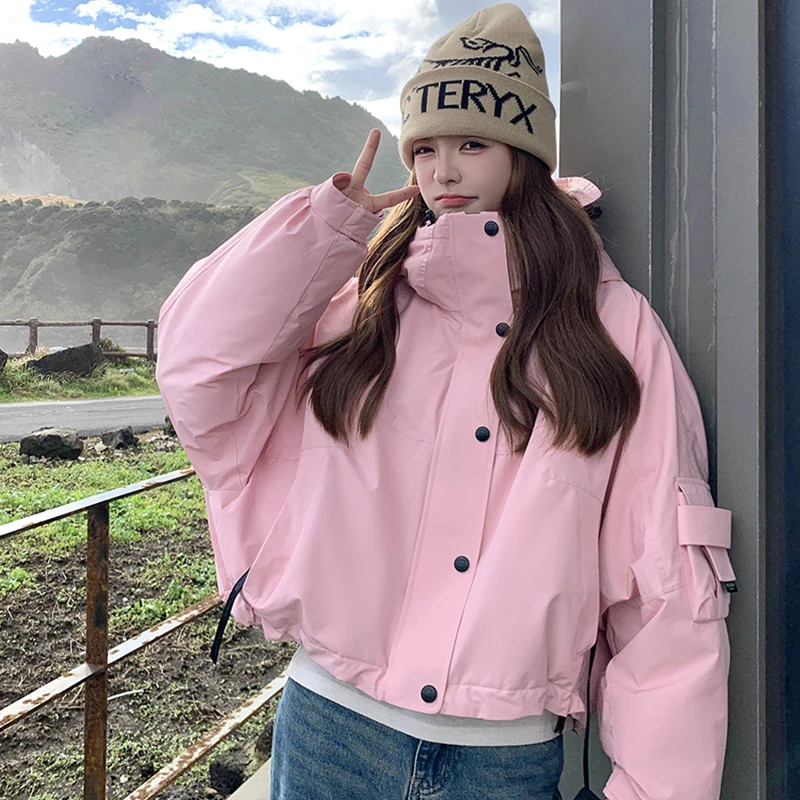 粉色超好看工装保暖羽绒服女短款2024冬新款宽松小个子白鸭绒外套