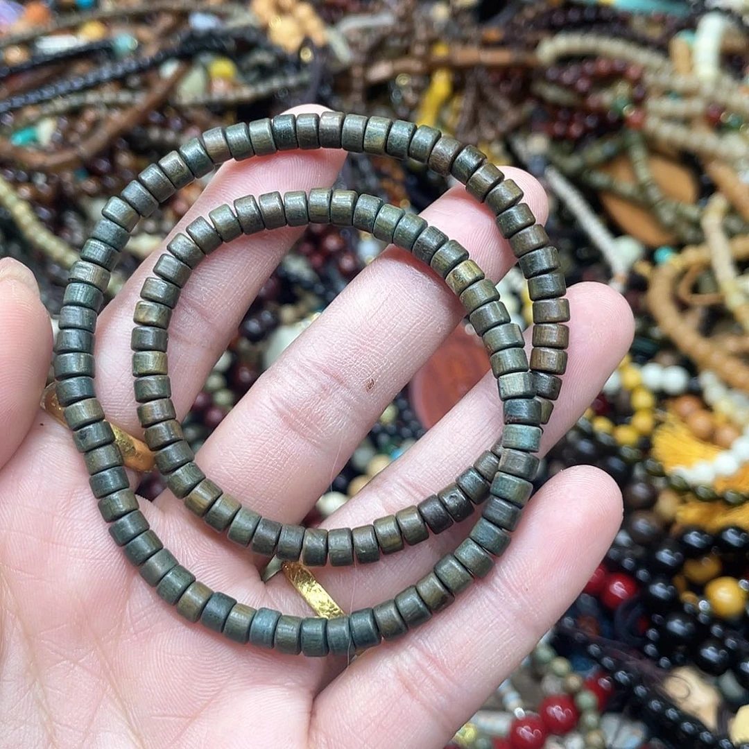 维腊木（绿檀）无事牌