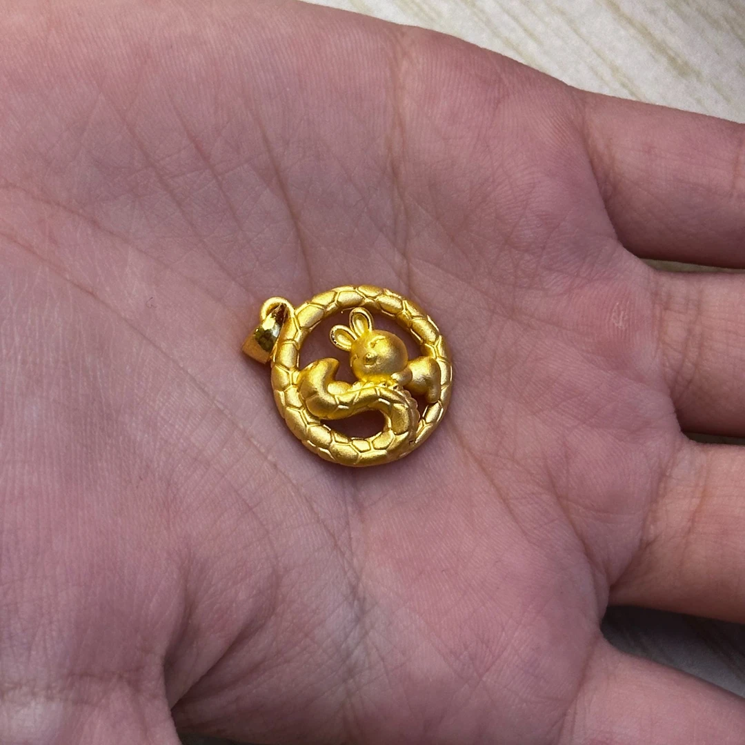 Chow Tai Seng/周大生蛇盘兔足金生肖本命年生日礼物