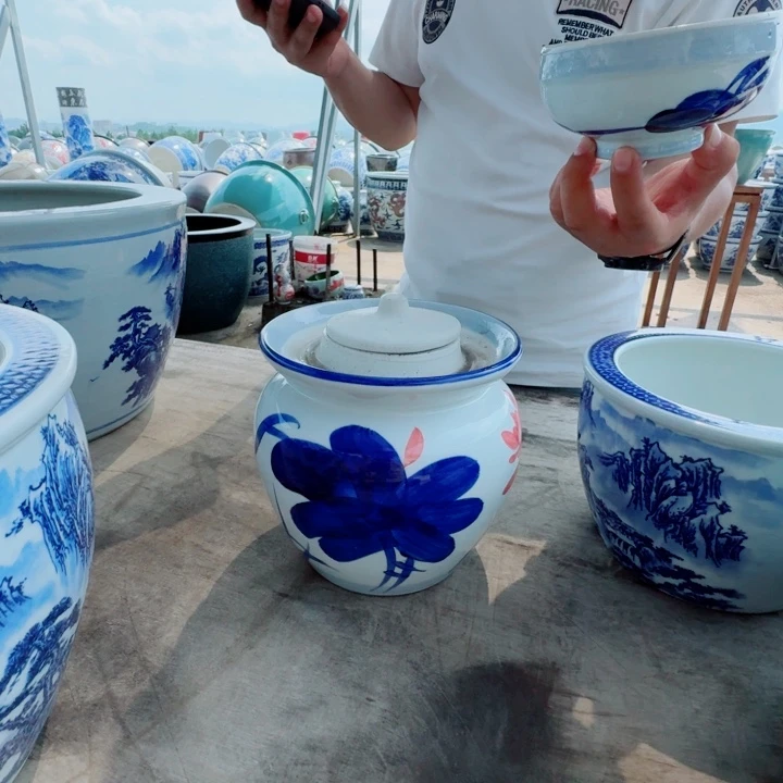 瓷片3斤泡菜坛。。。。