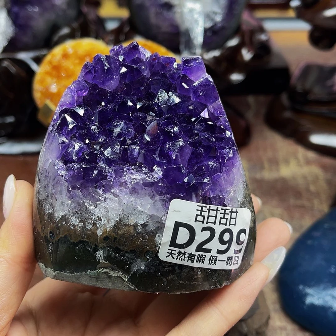 水晶大型摆件未镶嵌