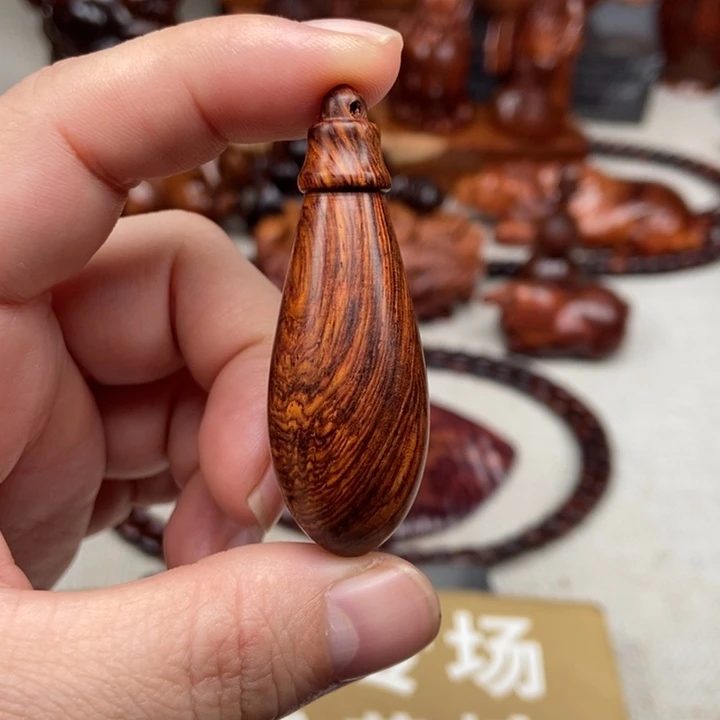 黄花梨/降香黄檀把件