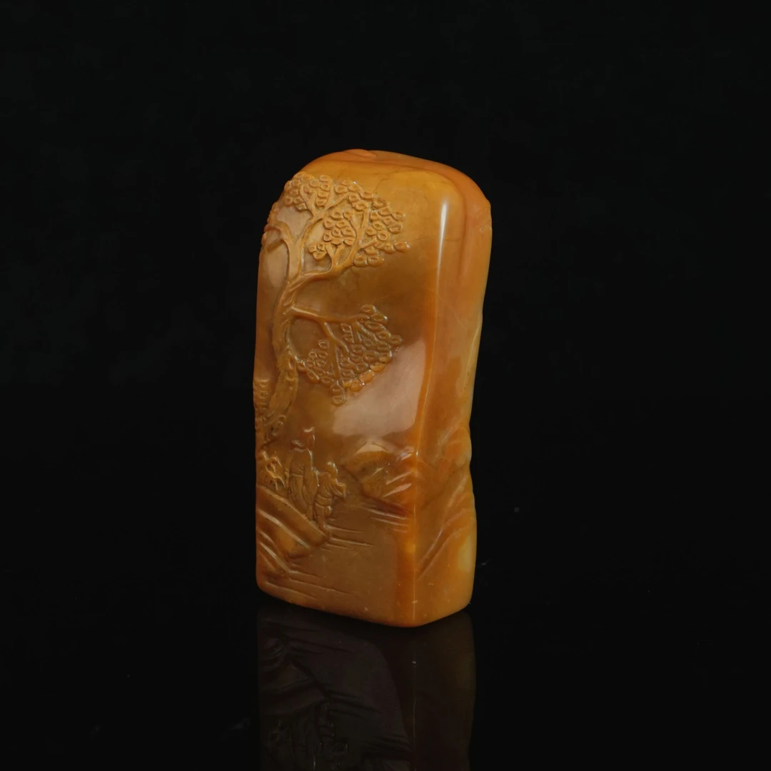 DY-C1339寿山 田黄石 春和景明摆件 30*17*66mm80.19g