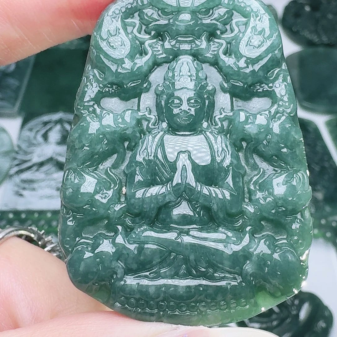 翡翠未镶嵌颈饰天然的A货翡翠多样性发其一