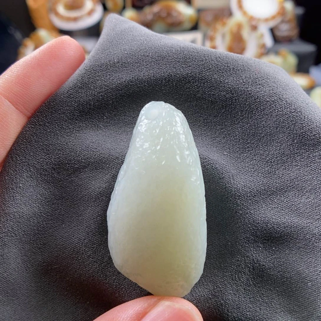 神***8和田玉（糖玉）未镶嵌颈饰