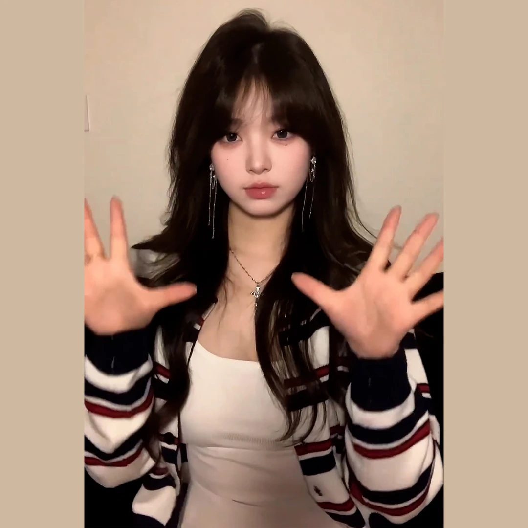 韩系条纹针织开衫外套2025春秋季新款薄款独特漂亮巨好看爆款上衣