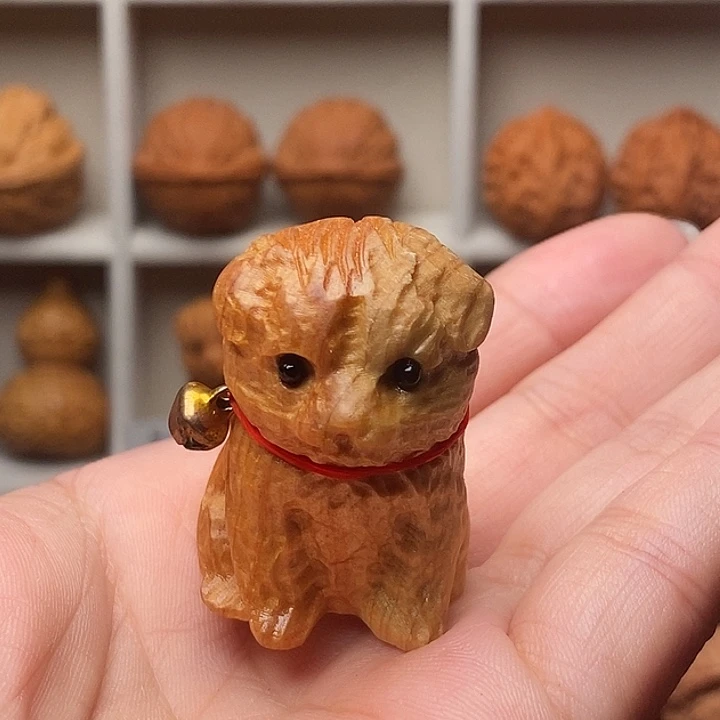 文玩核桃吊坠小狗