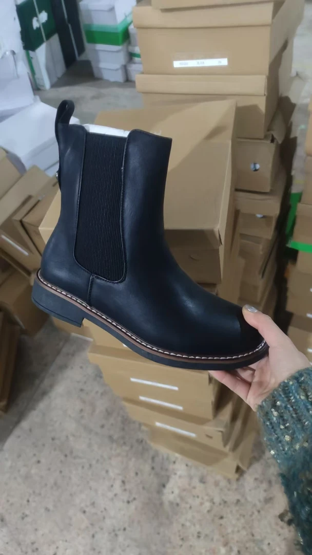【现货】单里反季断码清货烟管靴中筒女士5053