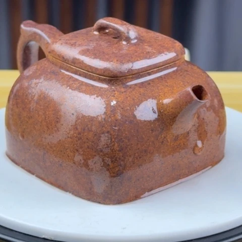 紫砂茶壶密密麻麻