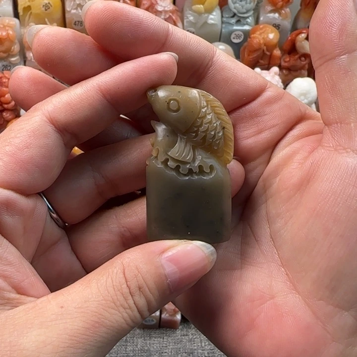 昌化石印石我****；1.2-2.6厘米左右包刻字