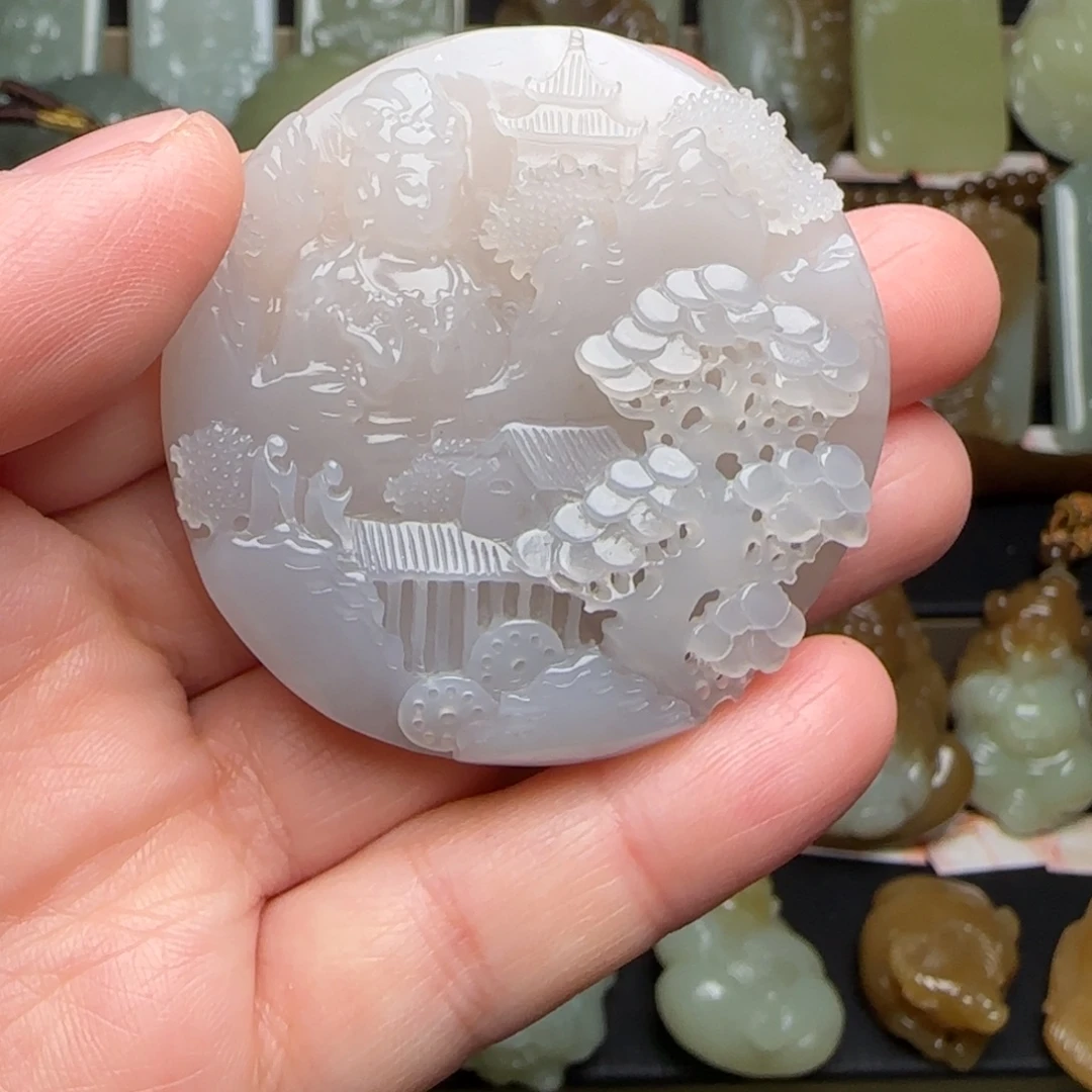 和田玉未镶嵌颈饰