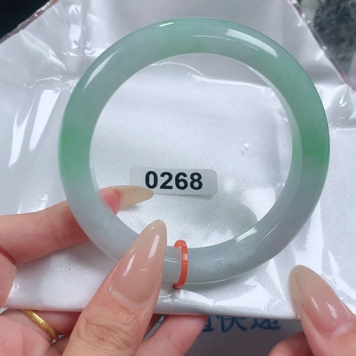 未镶嵌手镯翡翠编号0268