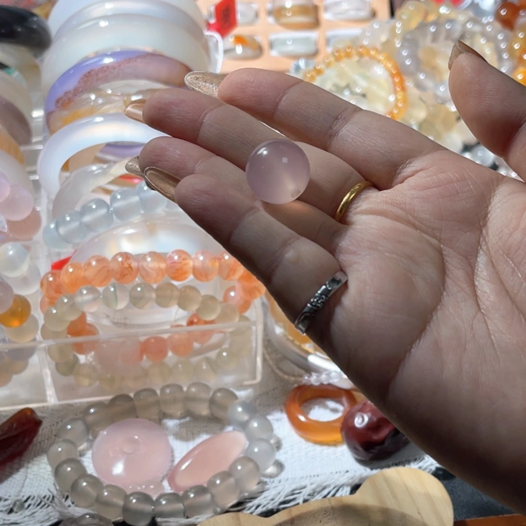 玛瑙/玉髓未镶嵌石头