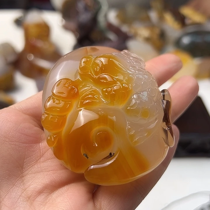 未镶嵌颈饰玛瑙/玉髓