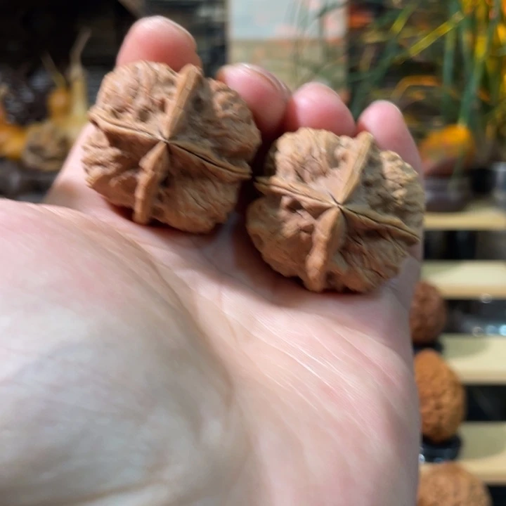 文玩核桃把件编号61