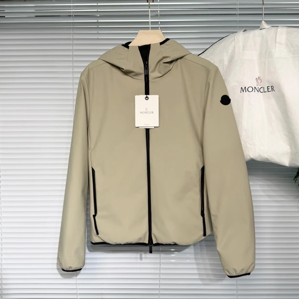 未使用 MONCLER 25新款 Chalves 袖标logo 薄款羽绒服 夹克 2码