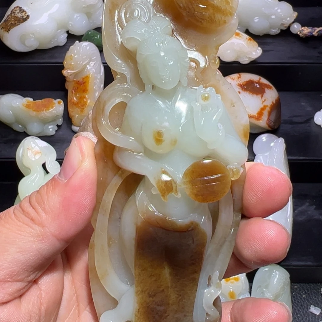 和田玉未镶嵌挂件