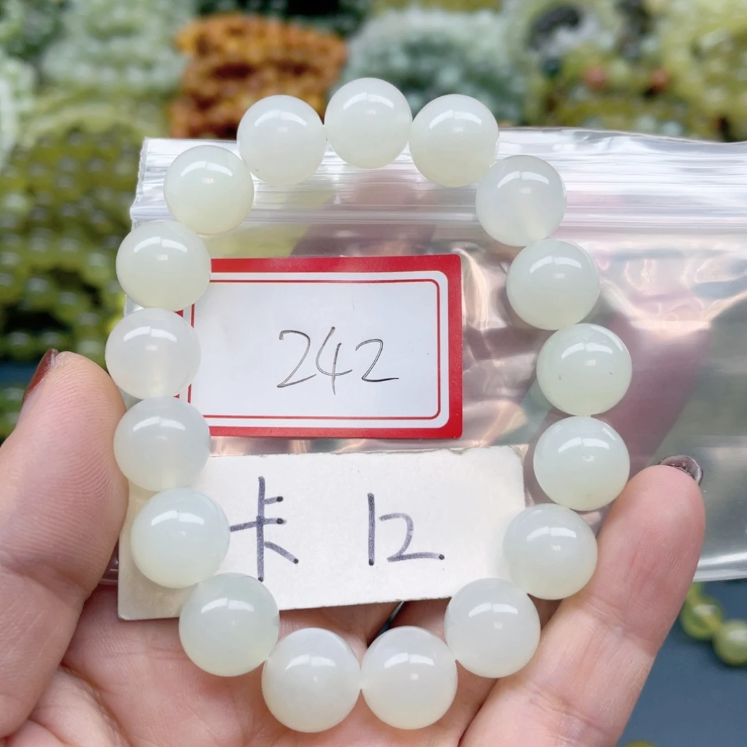 未镶嵌蛇纹石玉手链