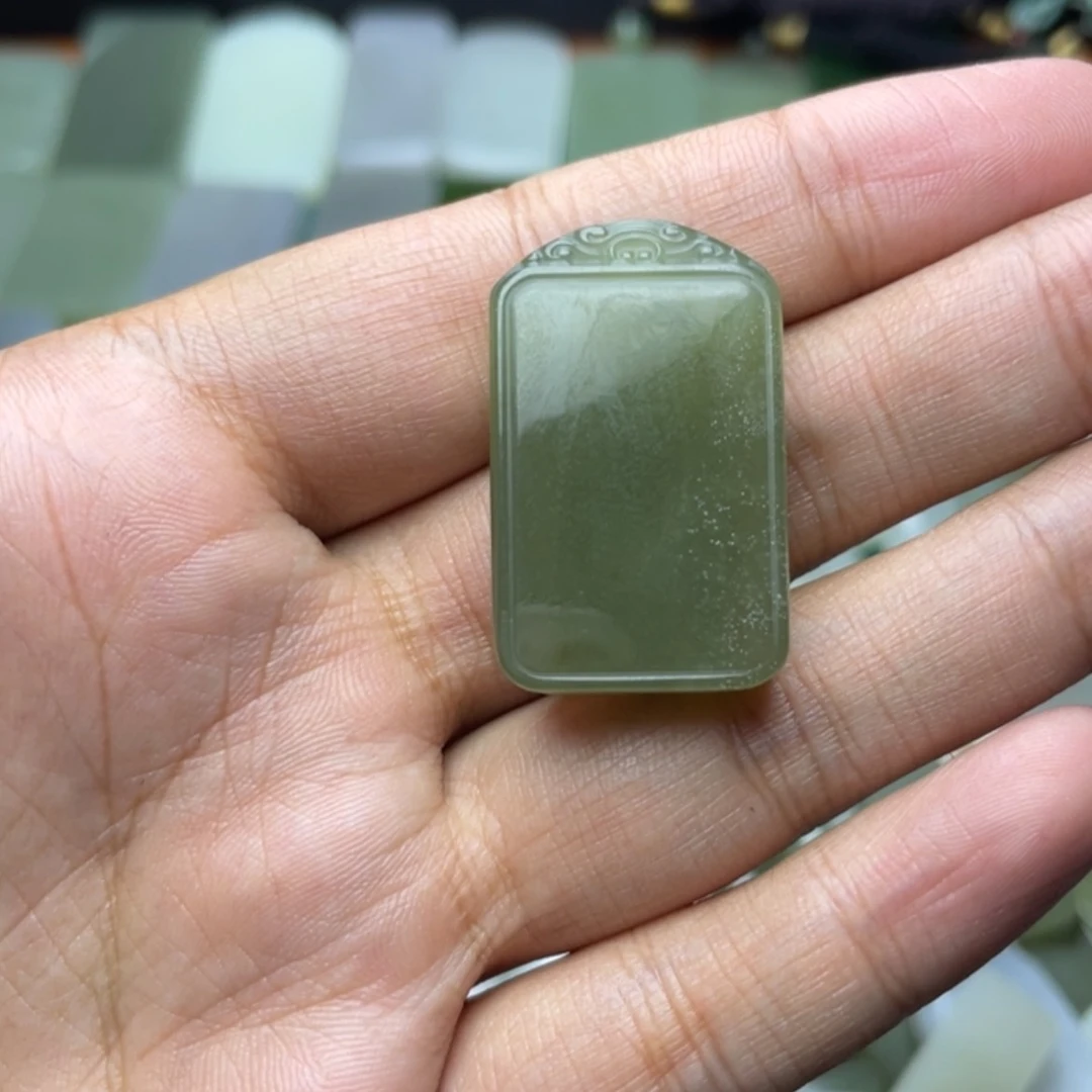 【闪购商品】和田玉未镶嵌颈饰