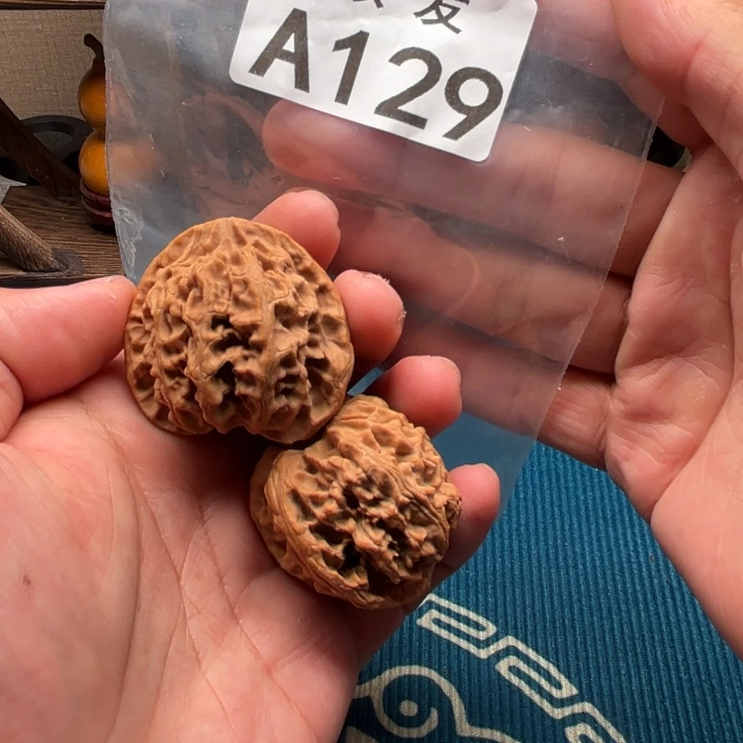 文玩核桃吊坠苹果圆