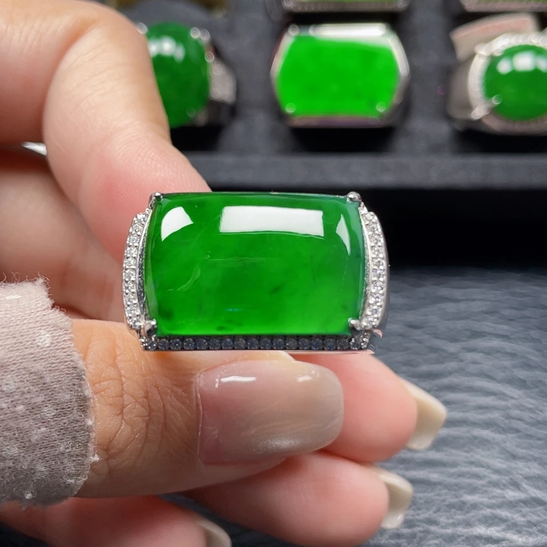 翡翠银S925镶嵌戒指天然A货翡翠没运费险3785