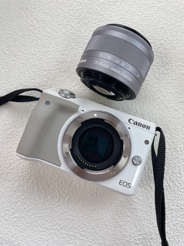 95新 Canon/佳能 m3专业数码相机2420w像素全套配件能自拍