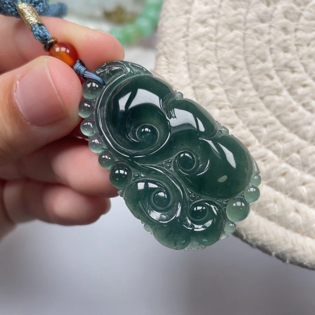翡翠未镶嵌颈饰天然A货翡翠