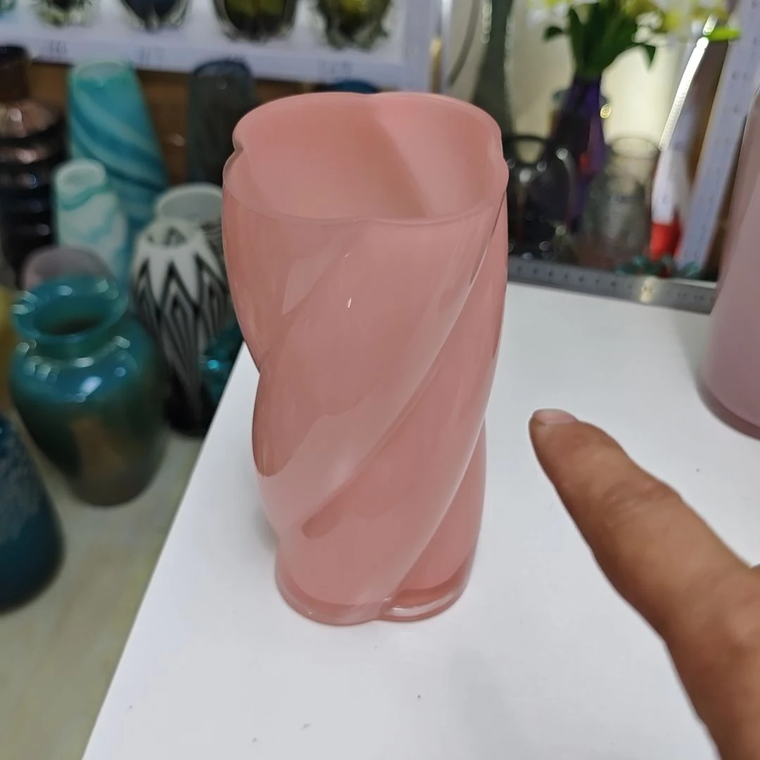 高21口9琉璃造型花瓶