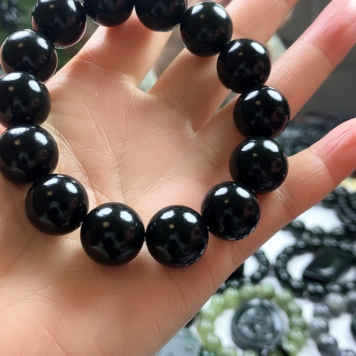 未镶嵌手串和田玉